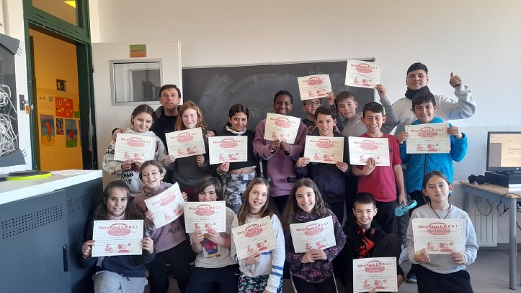 FI DE L'ACTIVITAT EXTRAESCOLAR DE MECANOGRAFIA ESCOLA LES FALGUERES (cinquè B)